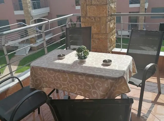 Apartamento Enoikiazomena Diamerismata Mezonetes Giannakoudis No7 Nikiti (Sithonia)